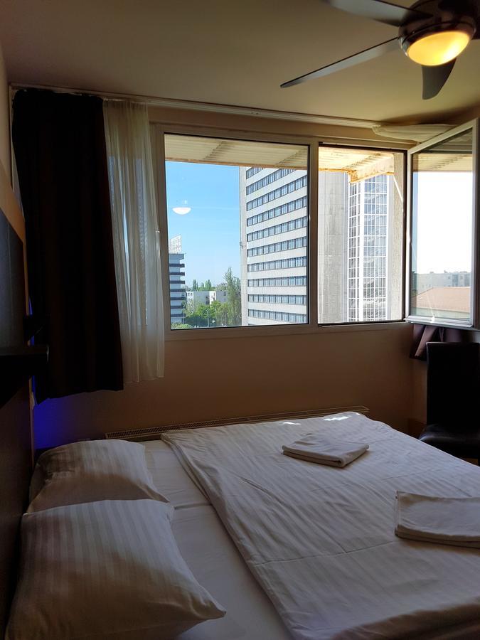 布达佩斯 派斯特旅馆酒店 外观 照片