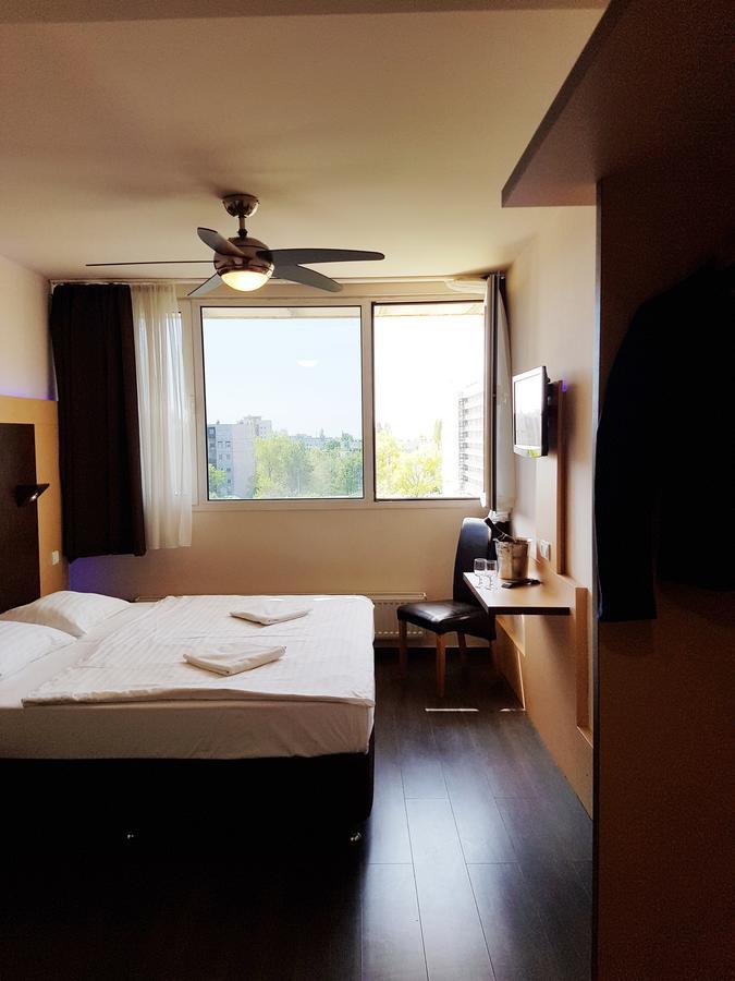 布达佩斯 派斯特旅馆酒店 外观 照片